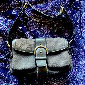 COACH SIGNATURE SUFFLETTE LEATHER HANDBAG